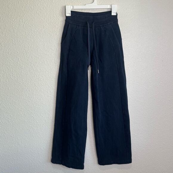 Lululemon Scuba Mid-Rise Wide-Leg Sweat Pant *Full Length Size 0 Navy Blue - Picture 2 of 10